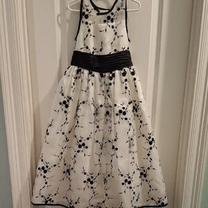 Bonnie Jean Black and White Floral Kids Dress